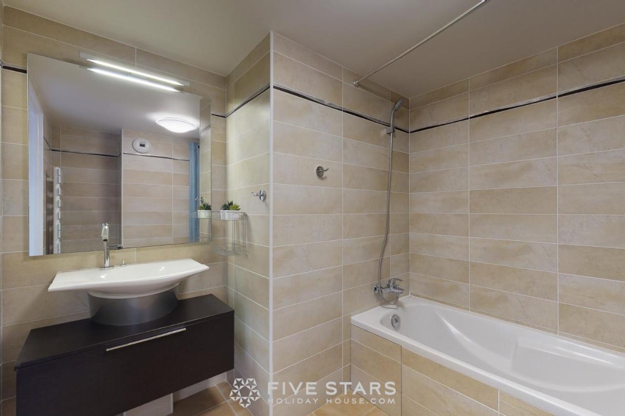 Luxury Beach Five Stars Holiday House 尼斯 外观 照片